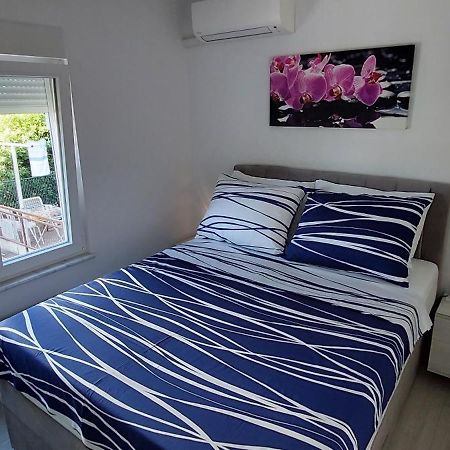 Apartman Perunika Selce Eksteriør bilde